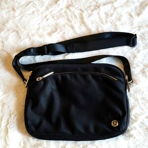Lululemon Crossbody bag